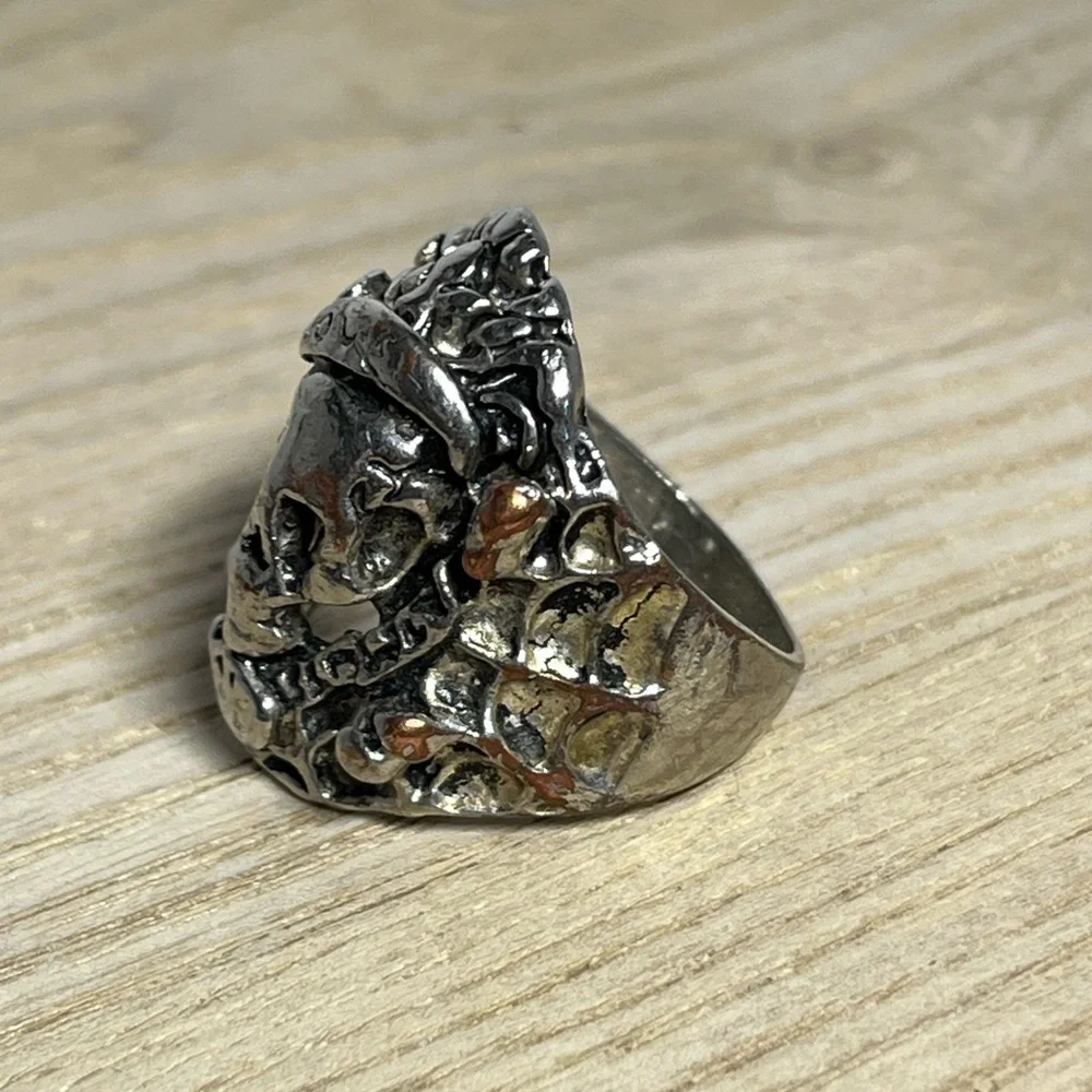 Pirates of the Caribbean Skull Ring Silver